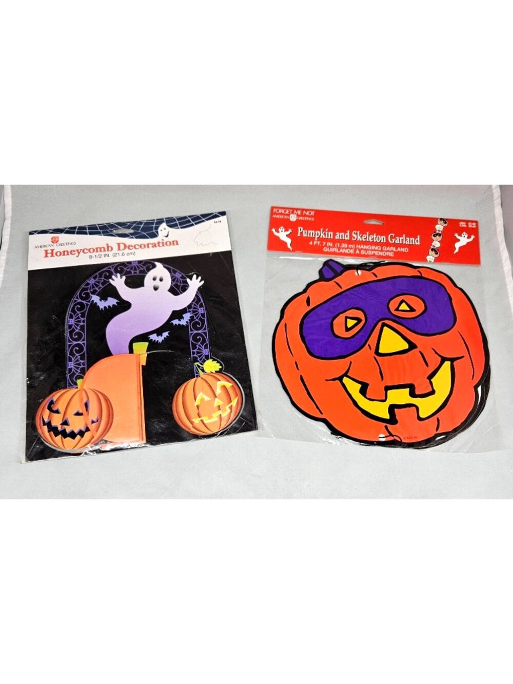 American Greetings Halloween Garland & Honeycomb Decor Jack-O-Lantern Skull 4ft